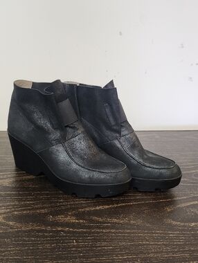 Eileen Fisher TREAT Metallic suede Wedge Booties 9.5